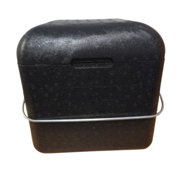 1 Big Insulated Coolbox